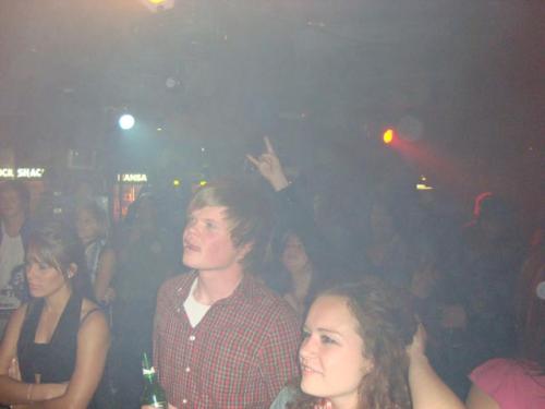 Crowd 1 