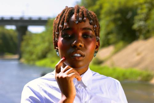 Nosihe Zulu brings Eshowe authentic, raw music with a jazzy pop flavor.